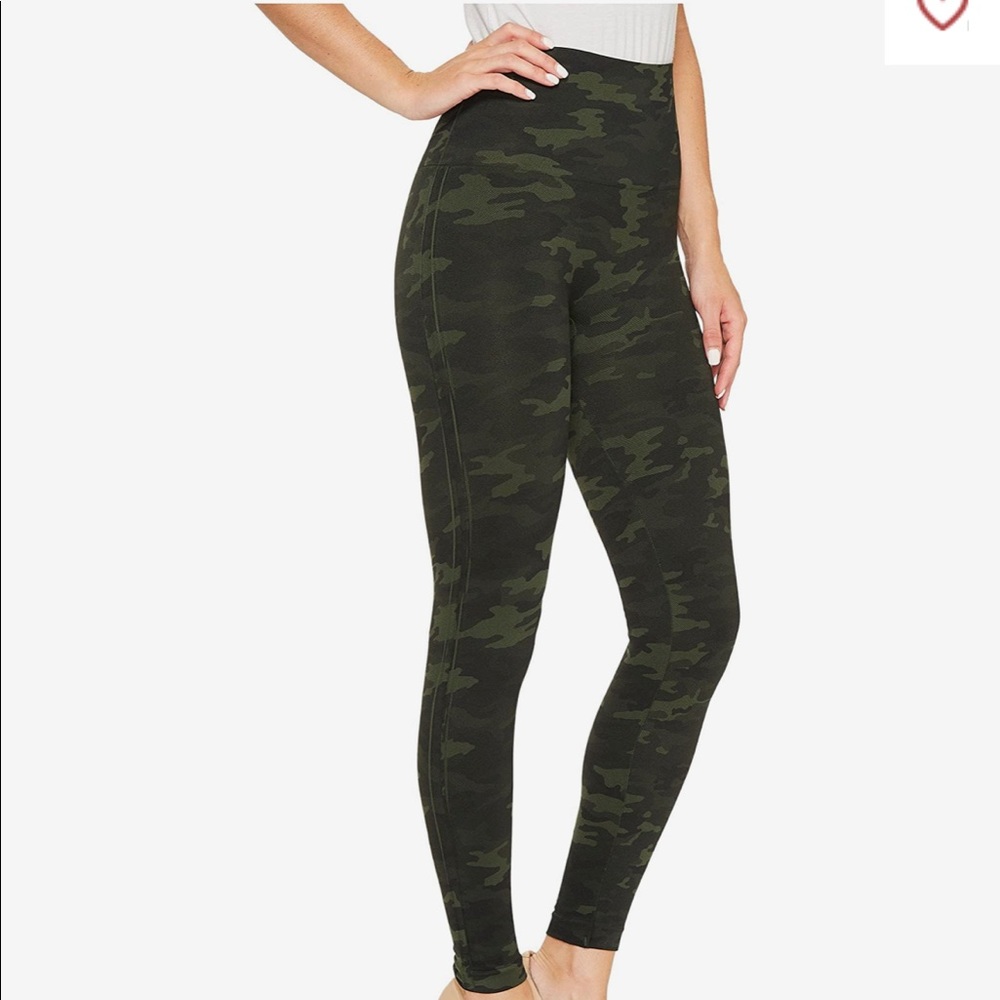 Spanx Look At Me Now Leggings